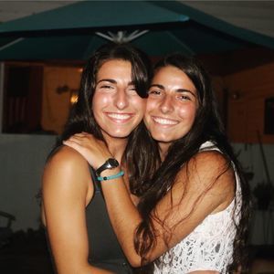 Meet your Posher, Hope